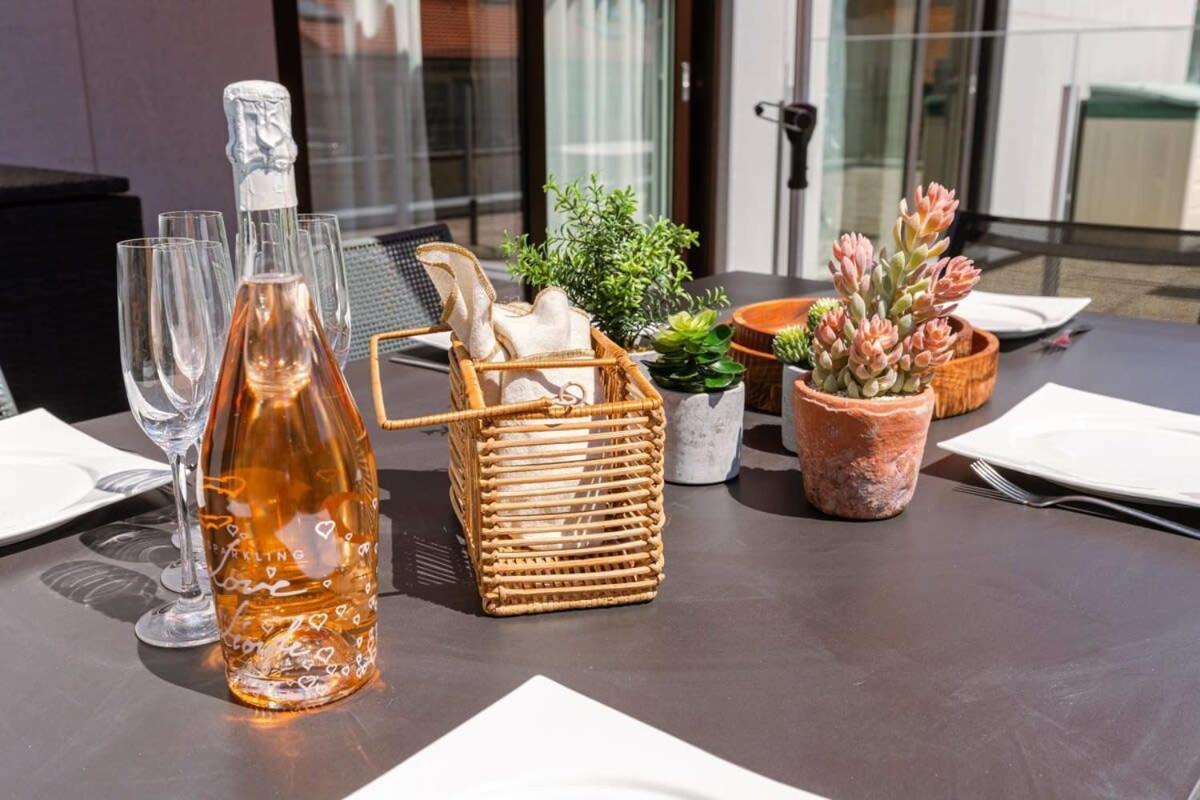 Huswell - Sunny Apartment In Knokke-Heist With Big Terrace Extérieur photo